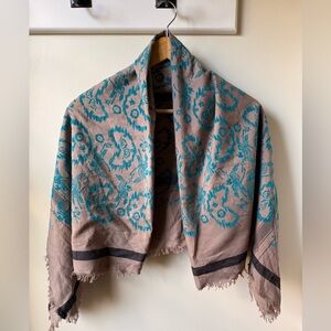 LEIGH & LUCA Velvet Bird Scarf Woven Fringe Earthy Lightweight Wrap Square 46x47